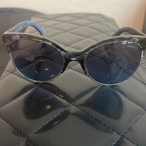 Blue lense cat eye sunglasses